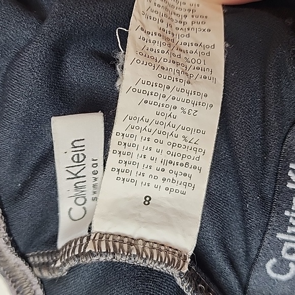 Calvin Klein One-Piece Swimsuit Size 8 Snajeskin Print Ruched Front - Picture 6 of 7